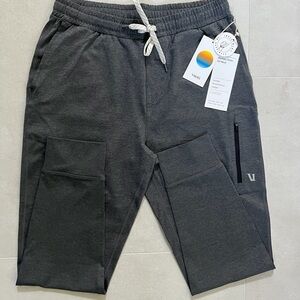 Vuori Sunday Performance Charcoal Jogger Pants with Zipper Detail NWT